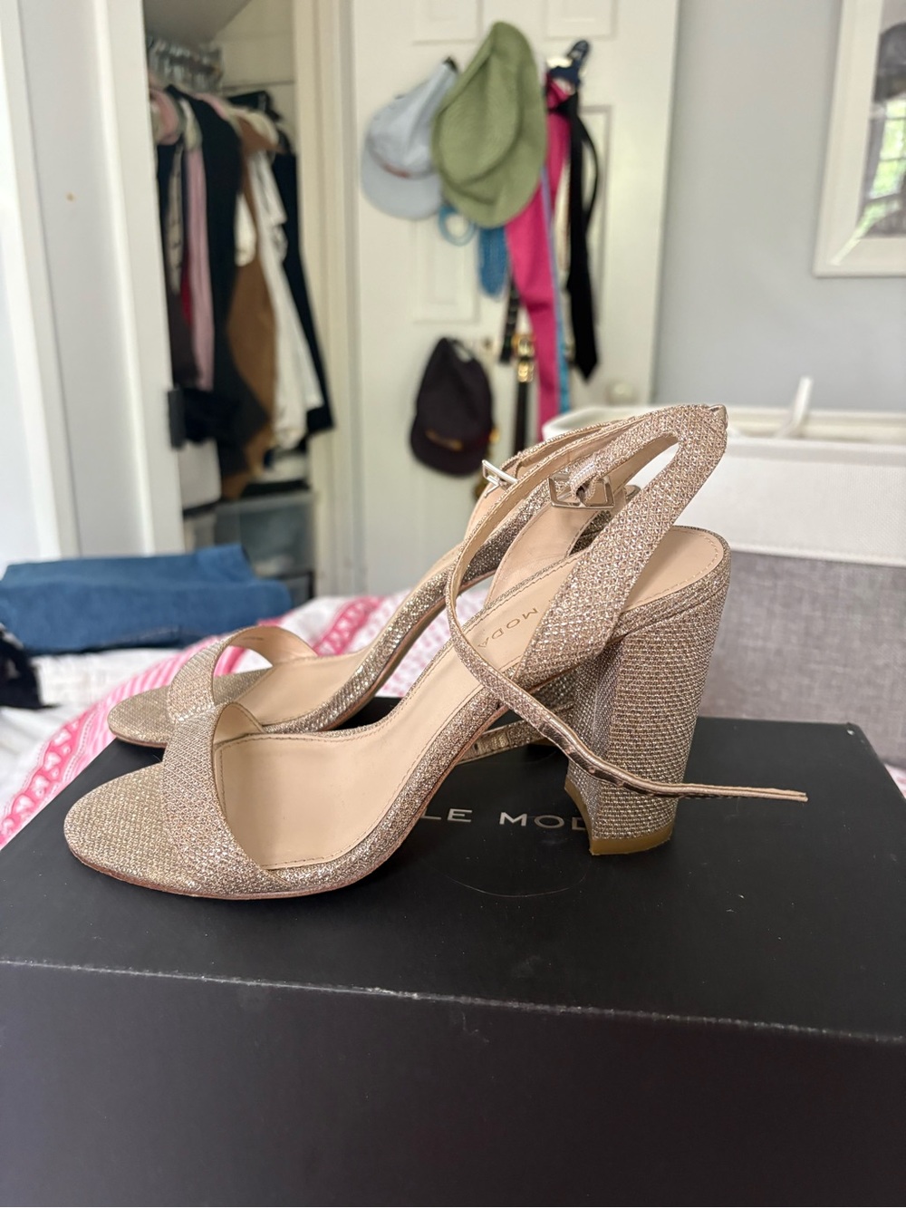 Pella Moda Glittery Heels